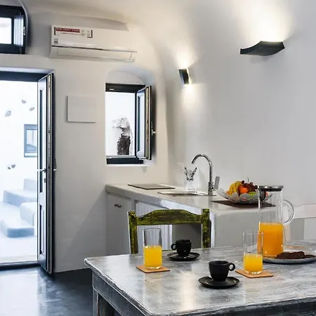 The Luna Caverns Apartament *
