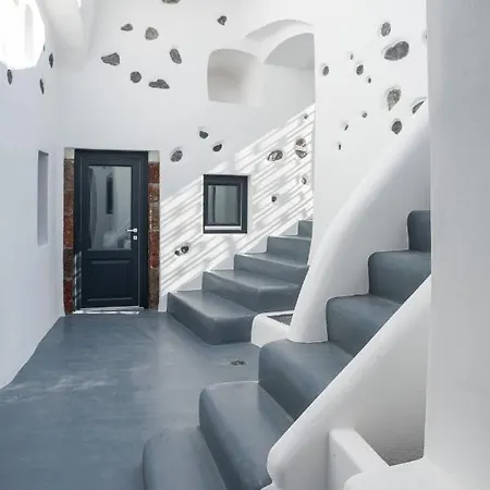 The Luna Caverns Apartment